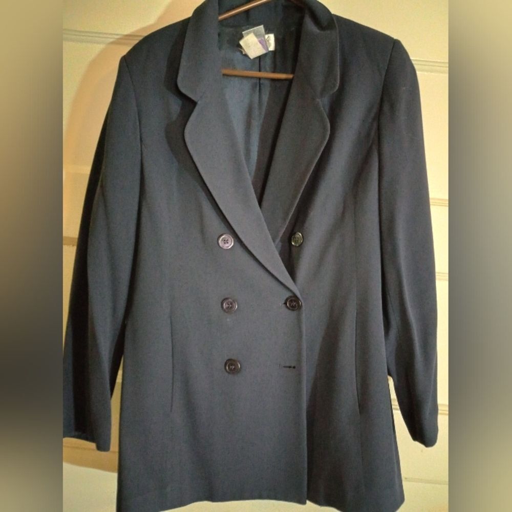 Jacqueline Ferrar 6 women's jacket / suit coat